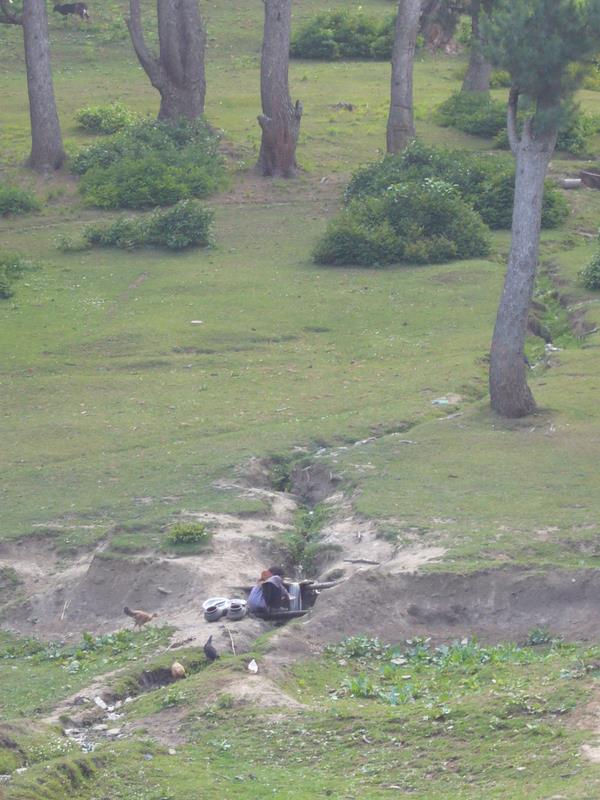 Travel - India - Kashmir - Pahalgam - Around Bentes Lodge